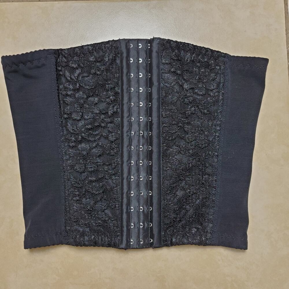 Black Corset SZ Medium
